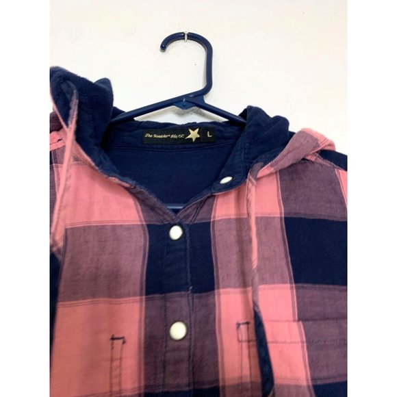 The Roadster Life Womens Size Large Shacket shirt Jacket Pearl Snap Pink Blue Ho - Picture 2 of 3